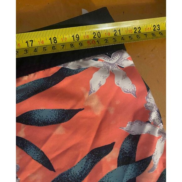 Volcom Tropical Hideout Mod-Tech Swim Trunks Mens 40 Floral Hawaiian Board Short - Picture 7 of 9